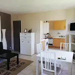 Le Maely, Au Calme, Centre De * Онфлер