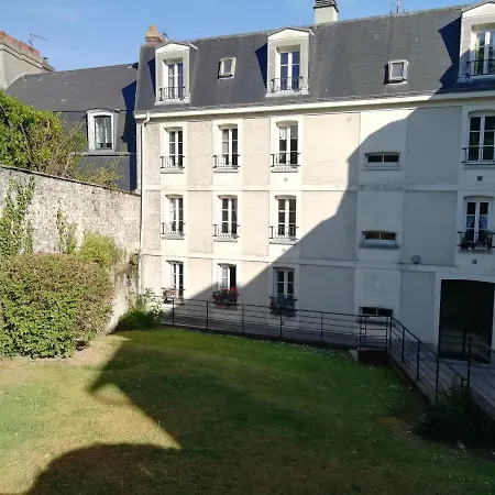 Апартаменти Le Maely, Au Calme, Centre De