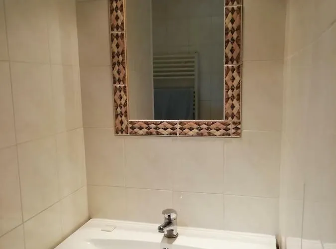 Le Maely, Au Calme, Centre De * הונפלר