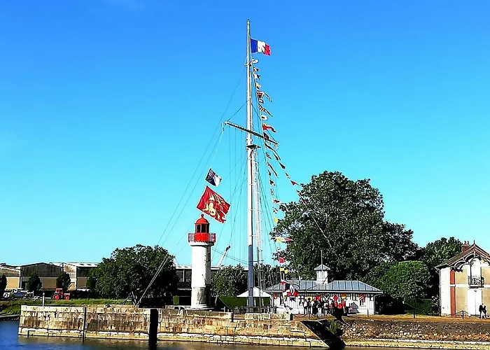 Le Maely, Au Calme, Centre De * Honfleur