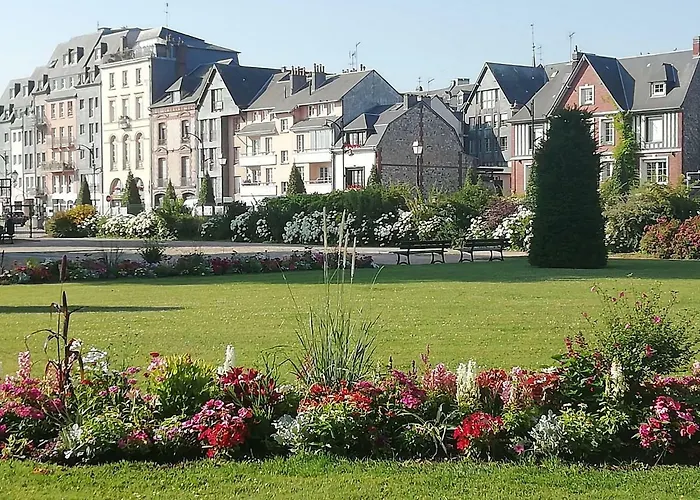 Apartamento Le Maely, Au Calme, Centre De *