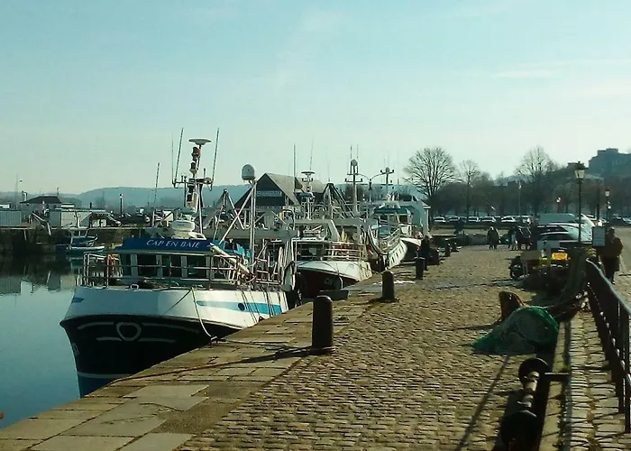 Le Maely, Au Calme, Centre De הונפלר