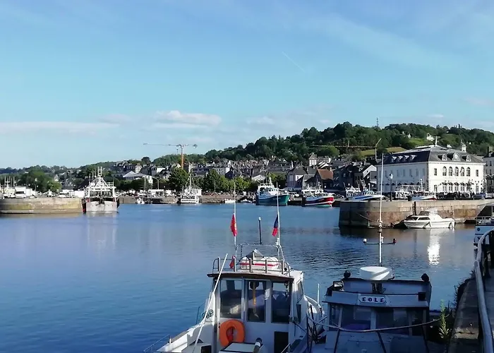 Le Maely, Au Calme, Centre De * הונפלר